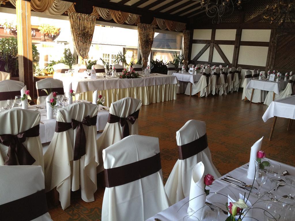 Hotel Zum Weissen Stein Кирхен Экстерьер фото