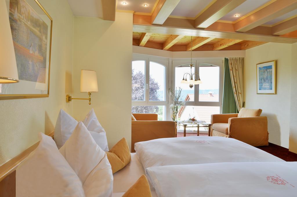 Hotel Zum Weissen Stein Кирхен Номер фото